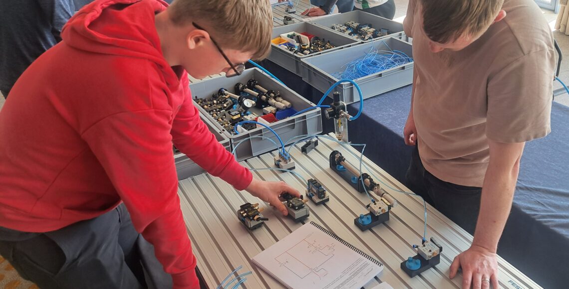 Interactive Pneumatics Training Course by O'Neill Industrial