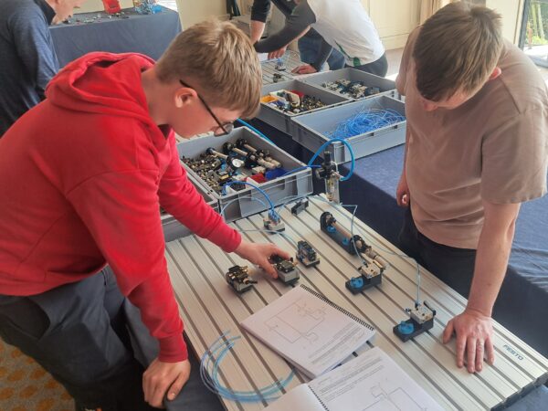 Interactive Pneumatics Training Course by O'Neill Industrial